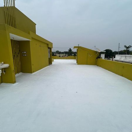 Hotel Eagle Nest Residency Kottakuppam Exteriér fotografie