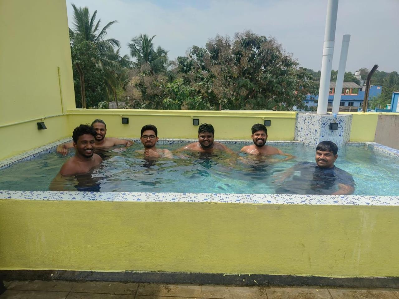 Hotel Eagle Nest Residency Kottakuppam Exteriér fotografie